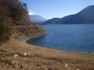 チラリと富士山が見えます